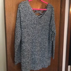 Pretty Black & White sweater with cross cross back